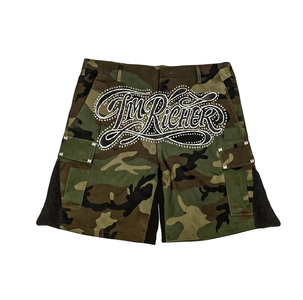 IM RICHER CAMO SHORTS